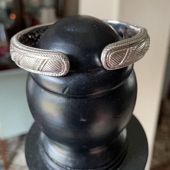 Judith Ripka Diamonique cuff bracelet - Picture 2 of 6